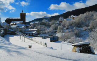 2.1 (24) Turismo en Isaba